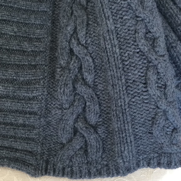 Banana republic three-quarter sleeved, open front cardigan sweater - Picture 3 of 8